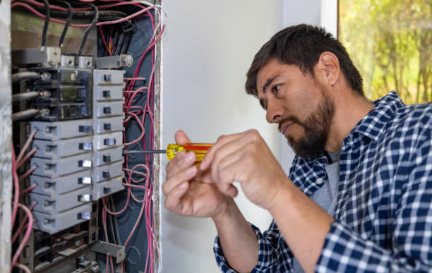Best Electrician Near Me  in Lyons, OR